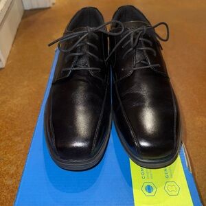 Men's Black Leather Dress Shoes